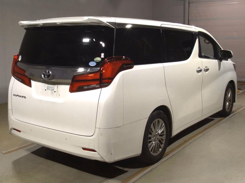 TOYOTA ALPHARD