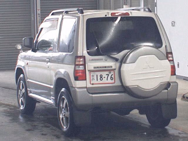 MITSUBISHI PAJERO MINI