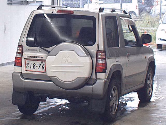 MITSUBISHI PAJERO MINI