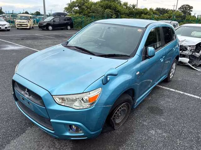 MITSUBISHI RVR