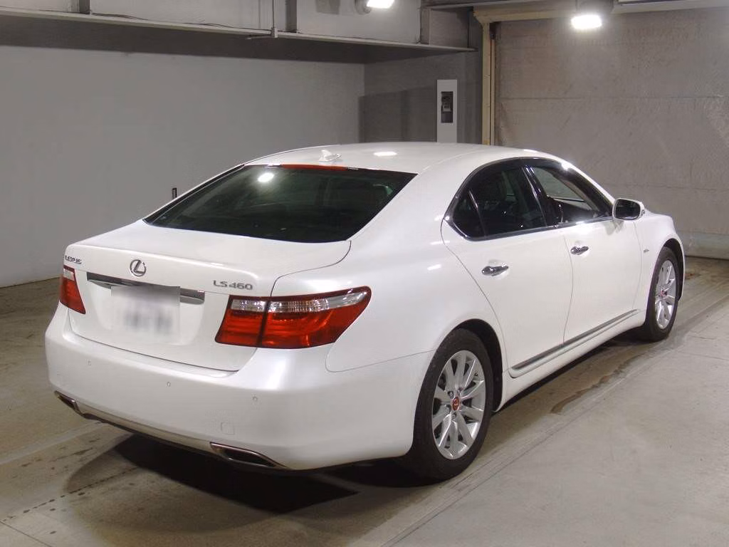 LEXUS LS460