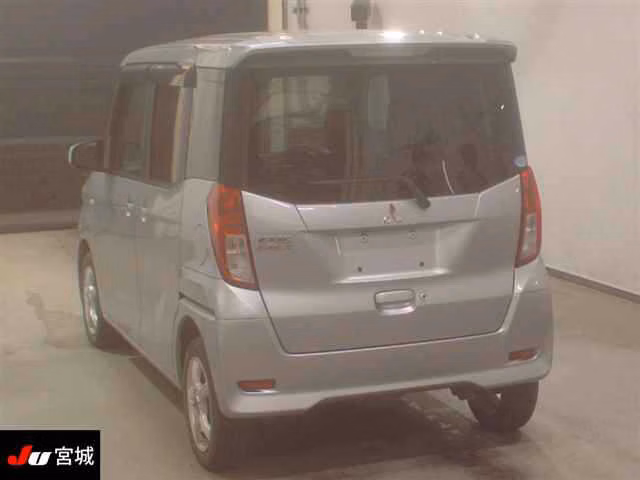 MITSUBISHI EK SPACE