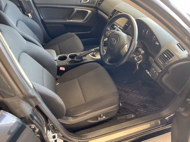 SUBARU LEGACY