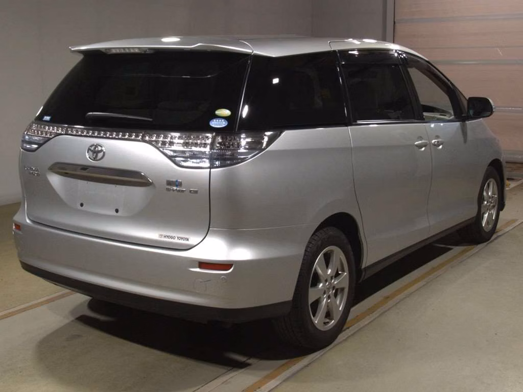 TOYOTA ESTIMA
