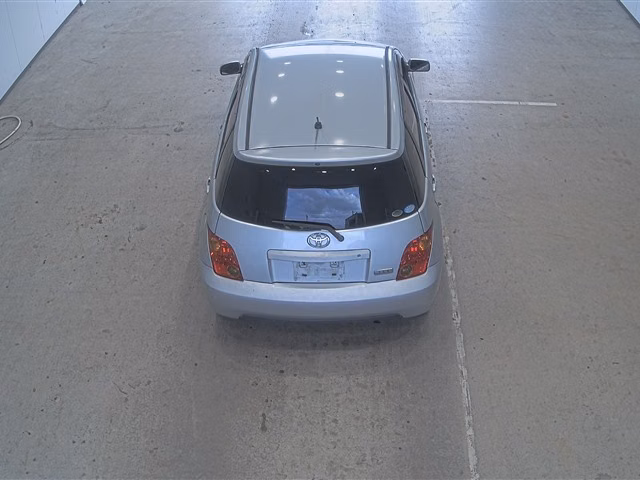 TOYOTA IST