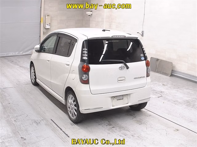 DAIHATSU MIRA