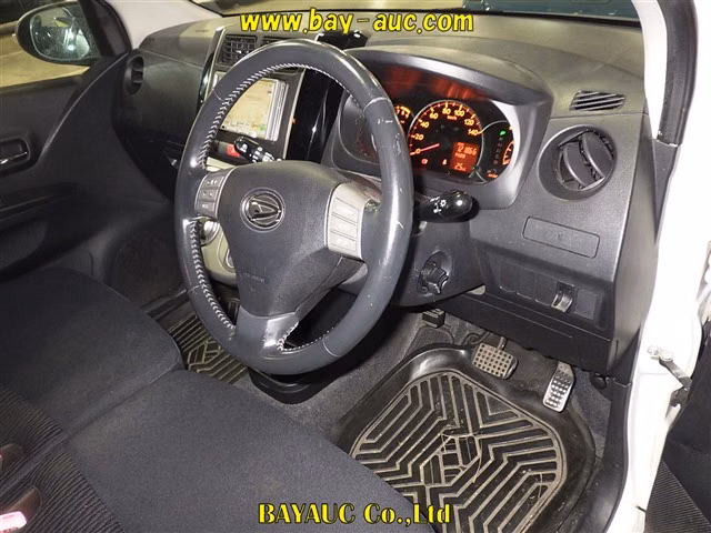 DAIHATSU MIRA