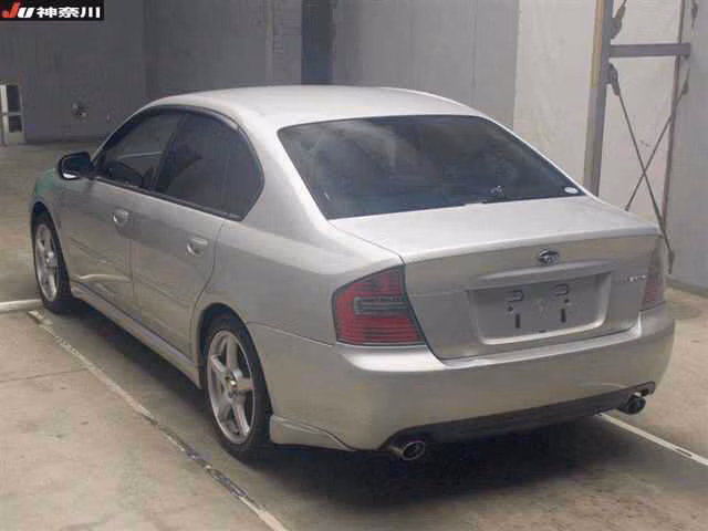 SUBARU LEGACY B4
