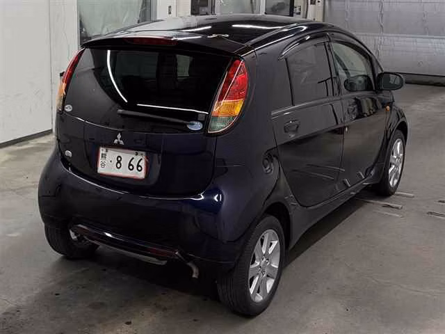 MITSUBISHI I