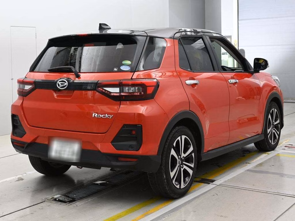 DAIHATSU ROCKY