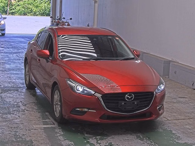 MAZDA AXELA
