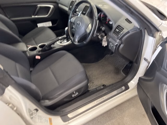 SUBARU LEGACY