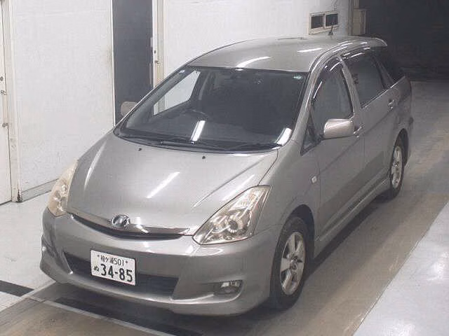 TOYOTA WISH