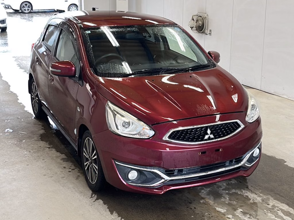 MITSUBISHI MIRAGE