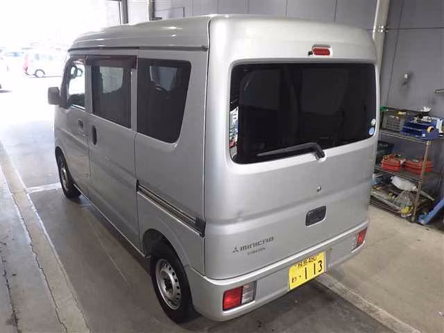 MITSUBISHI MINICAB