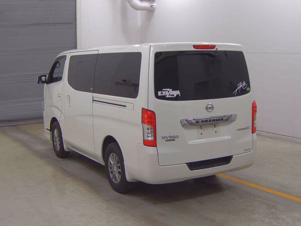 NISSAN NV350 CARAVAN