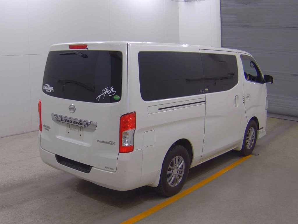 NISSAN NV350 CARAVAN