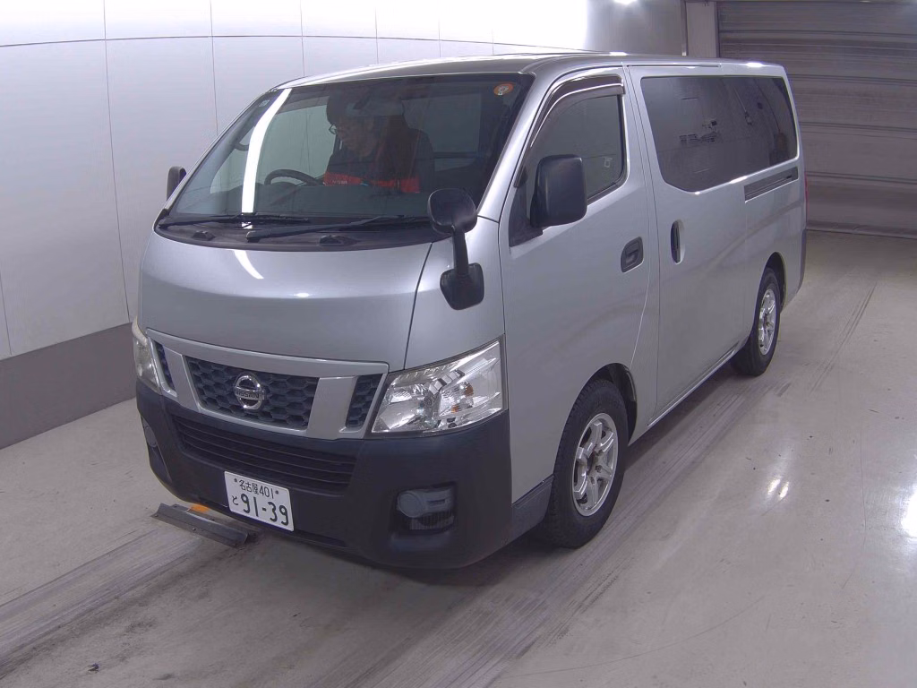 NISSAN NV350 CARAVAN