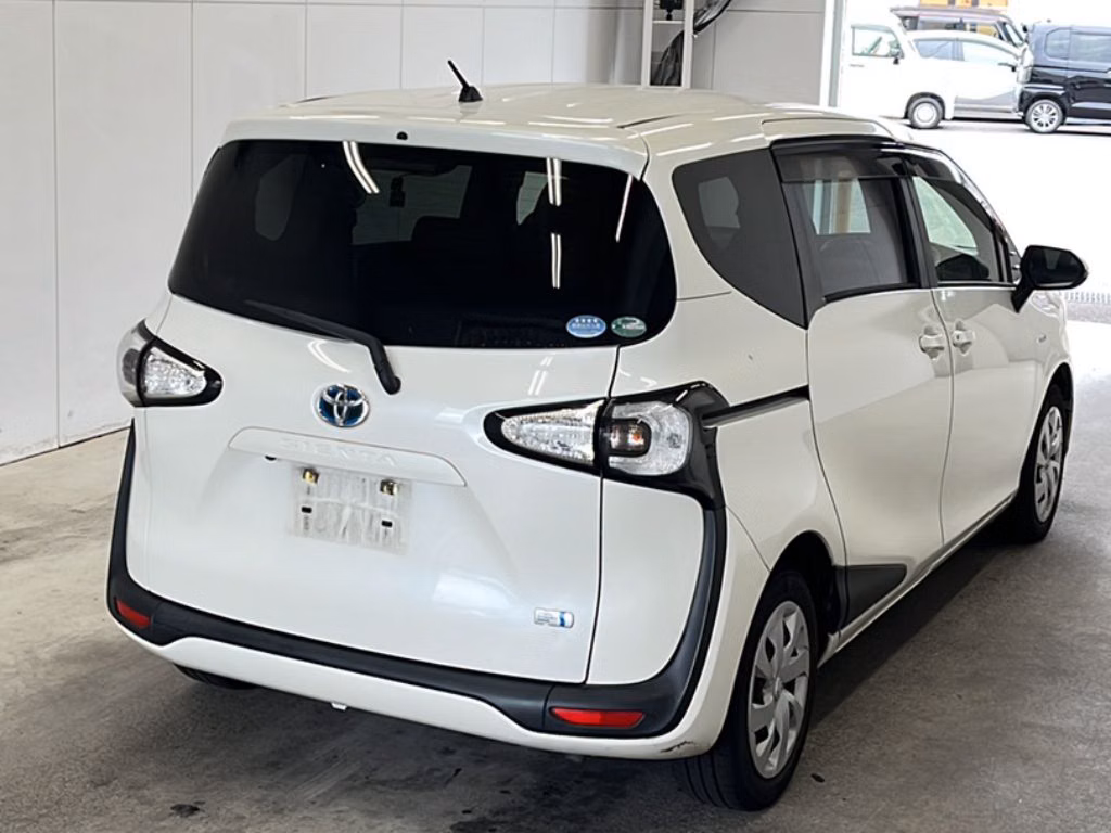 TOYOTA SIENTA
