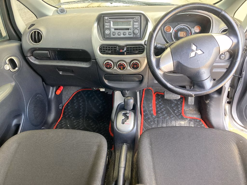 MITSUBISHI I