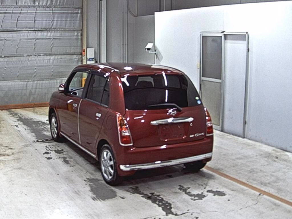DAIHATSU MIRA GINO