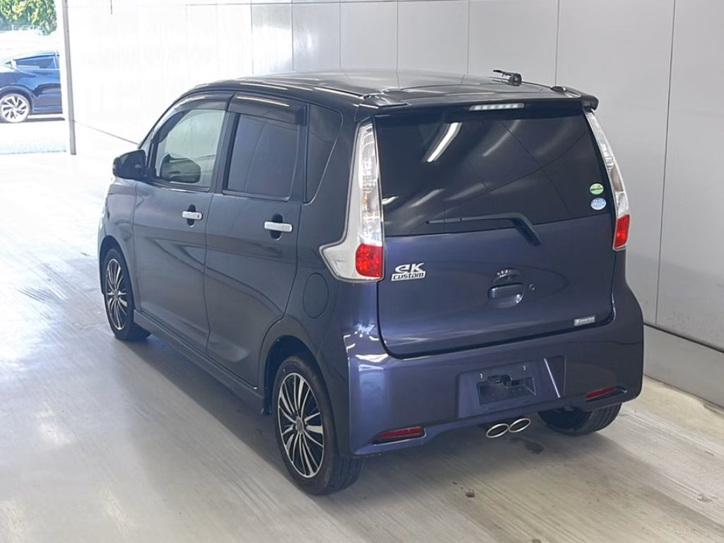 MITSUBISHI EK CUSTOM