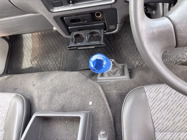 NISSAN HOMY