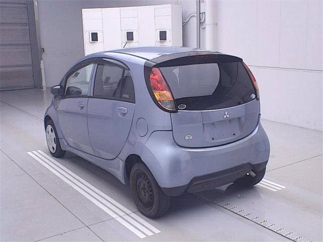 MITSUBISHI I
