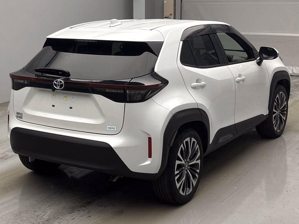 TOYOTA YARIS CROSS