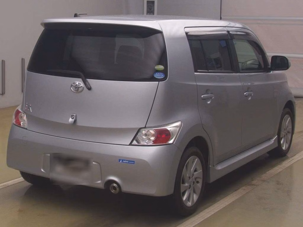 TOYOTA BB