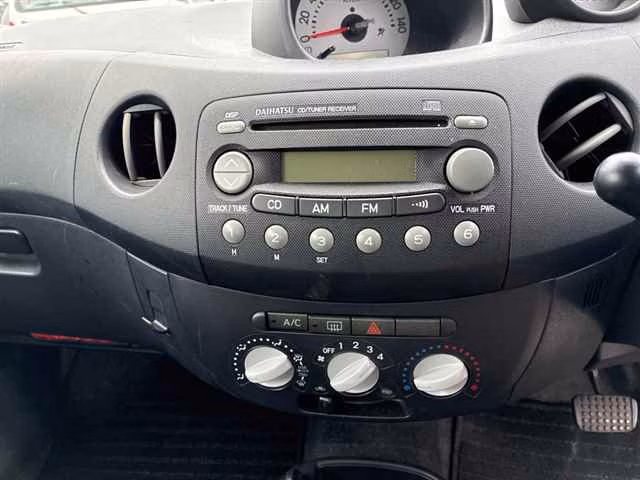 DAIHATSU ESSE