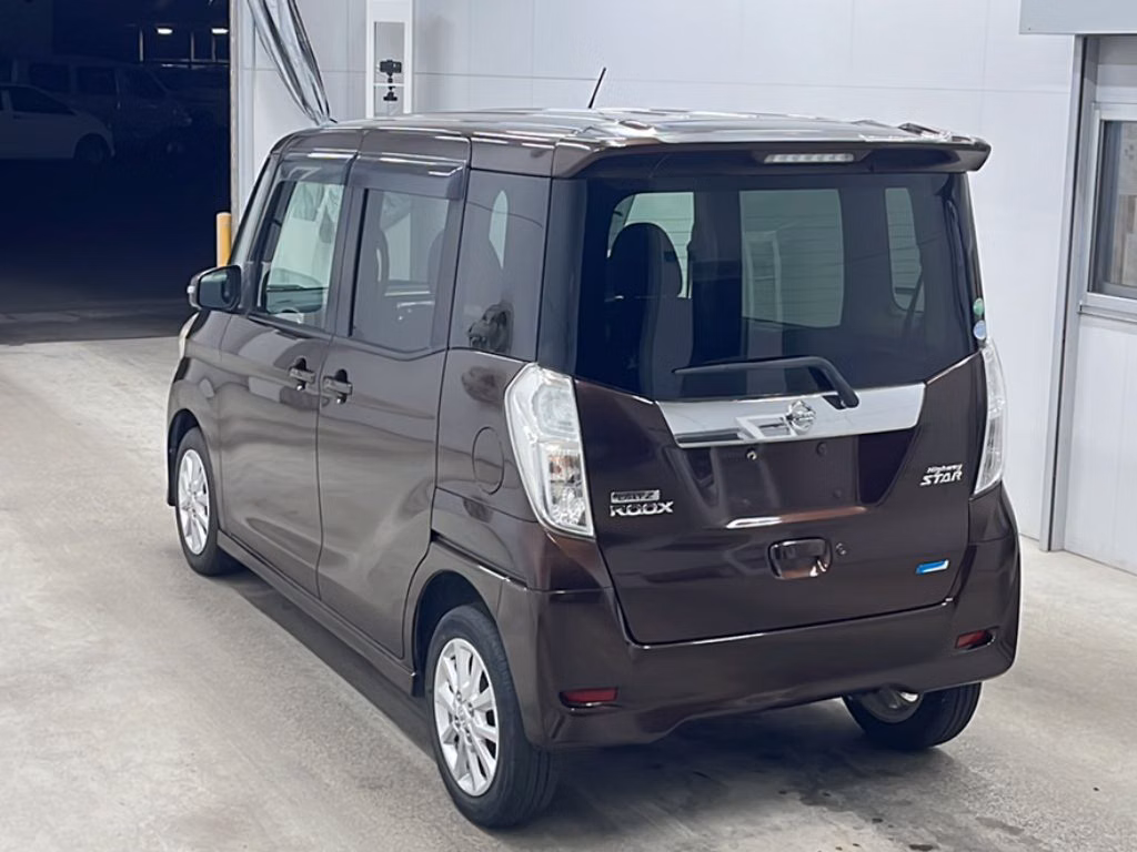 NISSAN DAYZ ROOX
