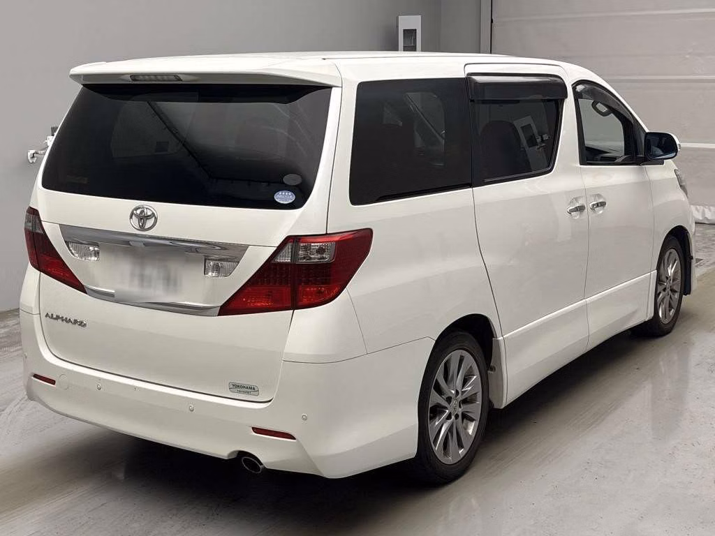 TOYOTA ALPHARD
