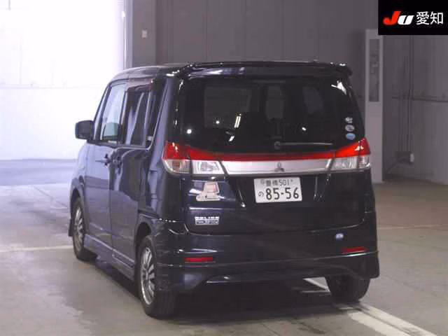 MITSUBISHI DELICA D:2