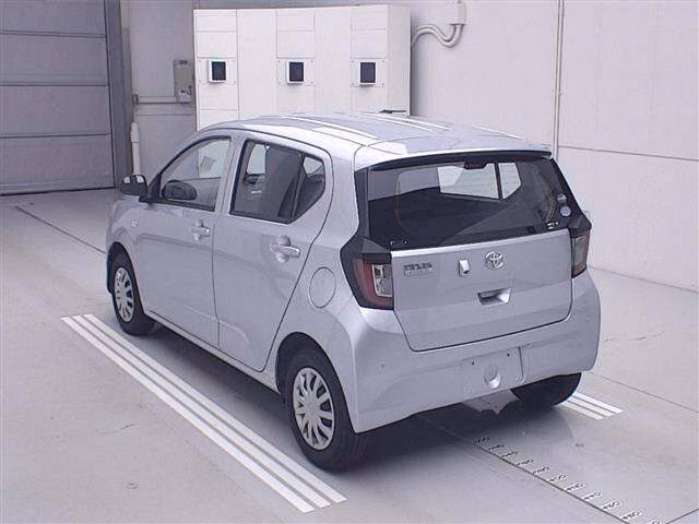 TOYOTA PIXIS EPOCH