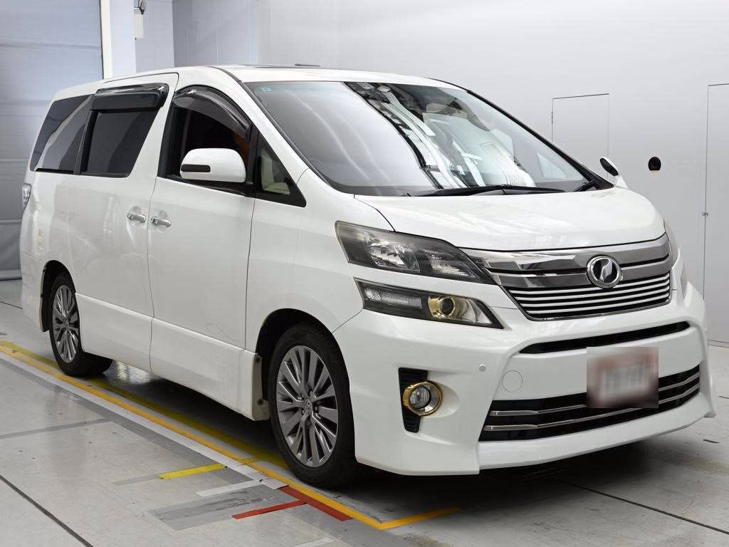 TOYOTA VELLFIRE