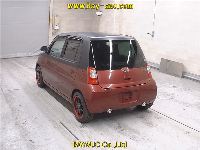 DAIHATSU ESSE