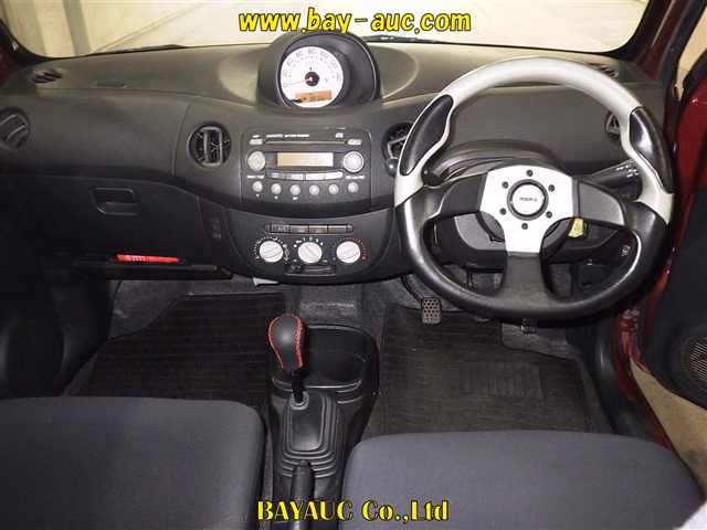 DAIHATSU ESSE