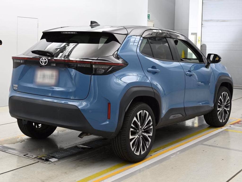 TOYOTA YARIS CROSS