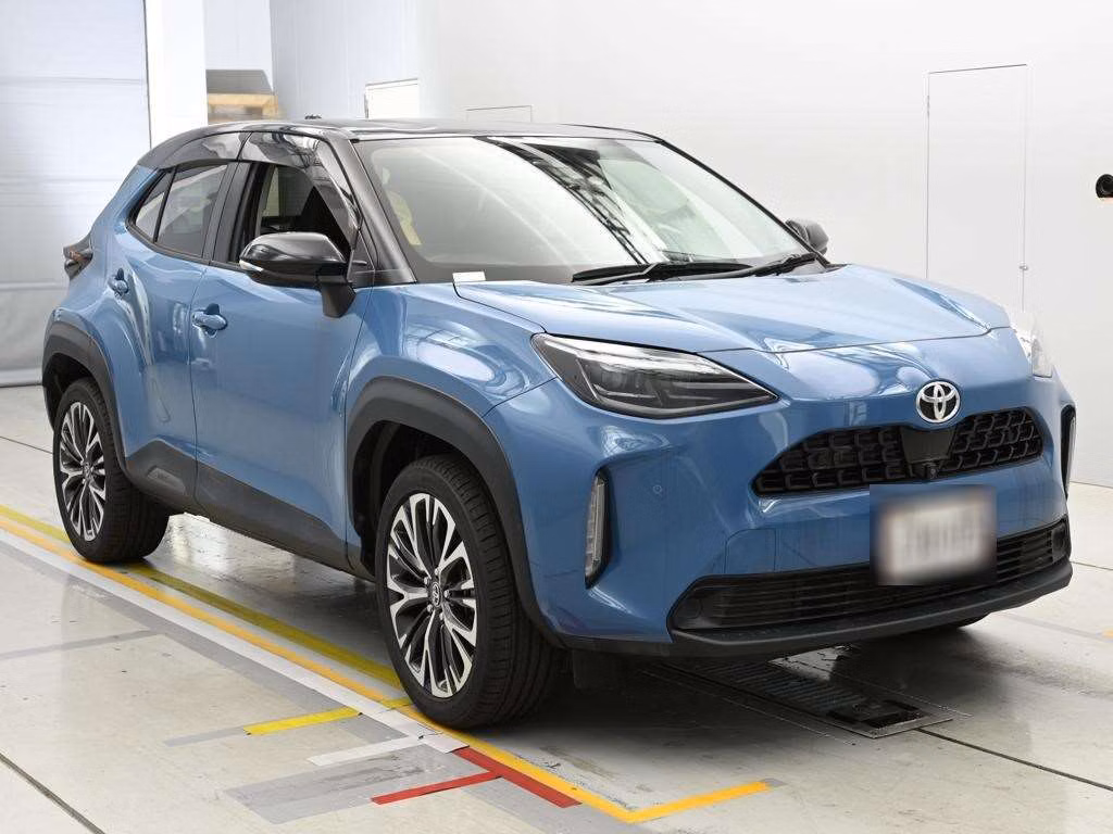 TOYOTA YARIS CROSS