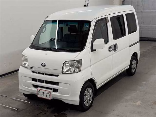 TOYOTA PIXIS VAN