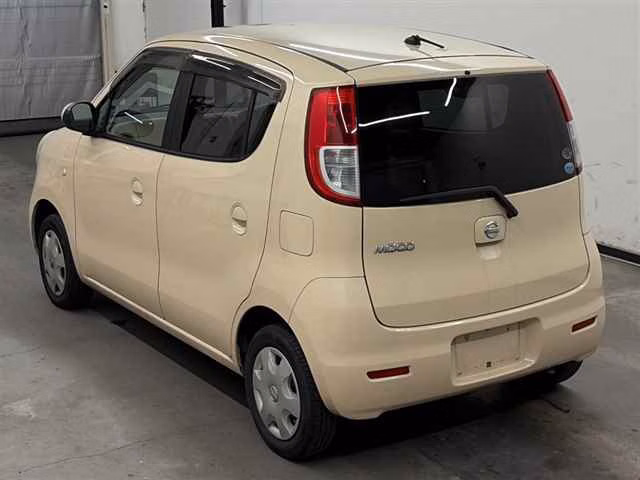 NISSAN MOCO