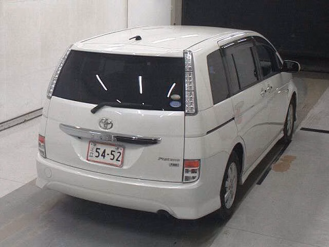 TOYOTA ISIS
