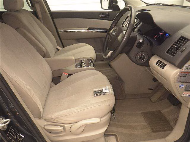 MAZDA MPV