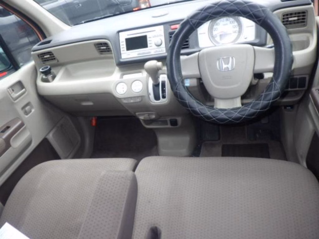 HONDA LIFE