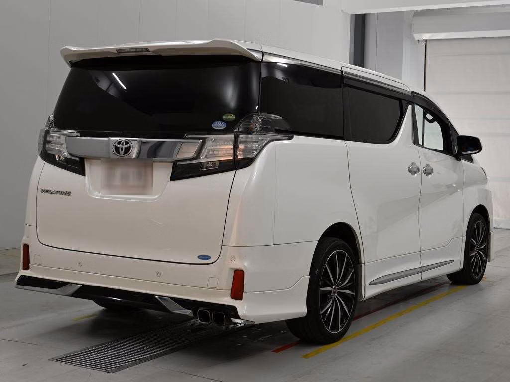 TOYOTA VELLFIRE