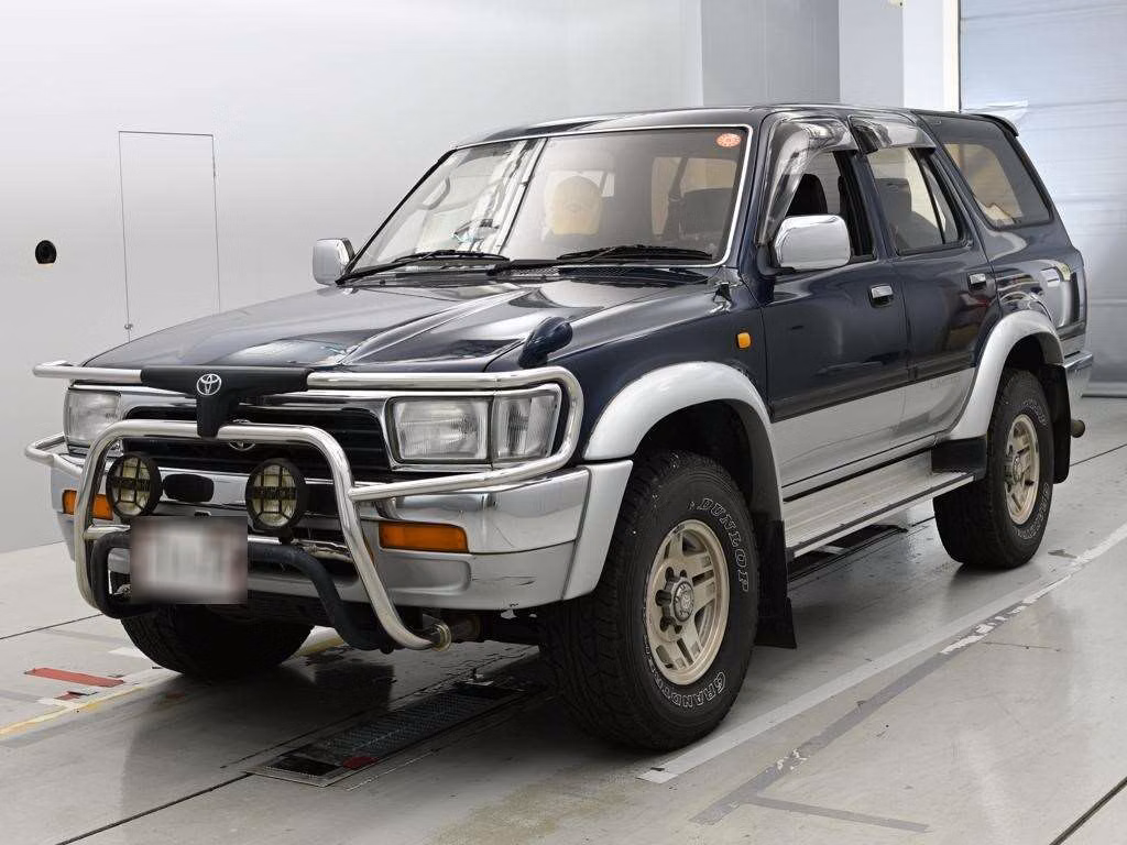 TOYOTA HILUX SURF