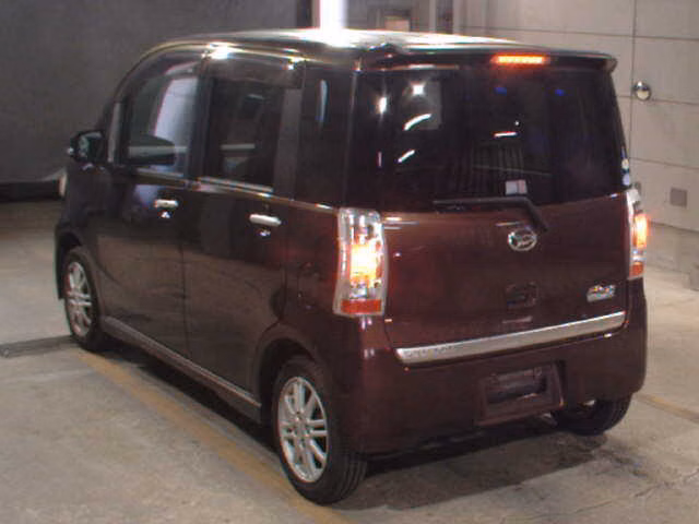 DAIHATSU TANTO EXE