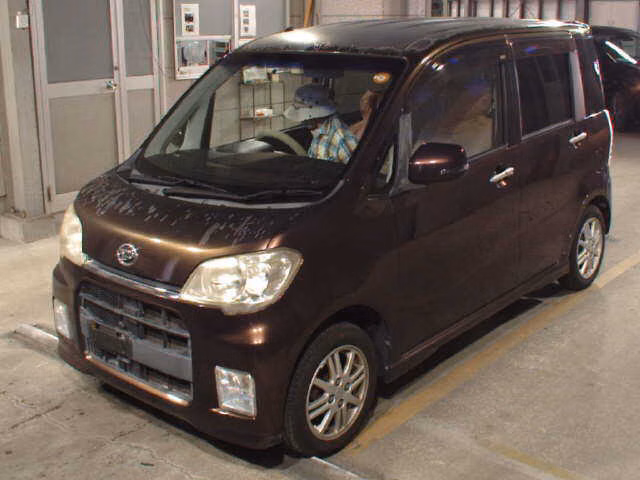 DAIHATSU TANTO EXE