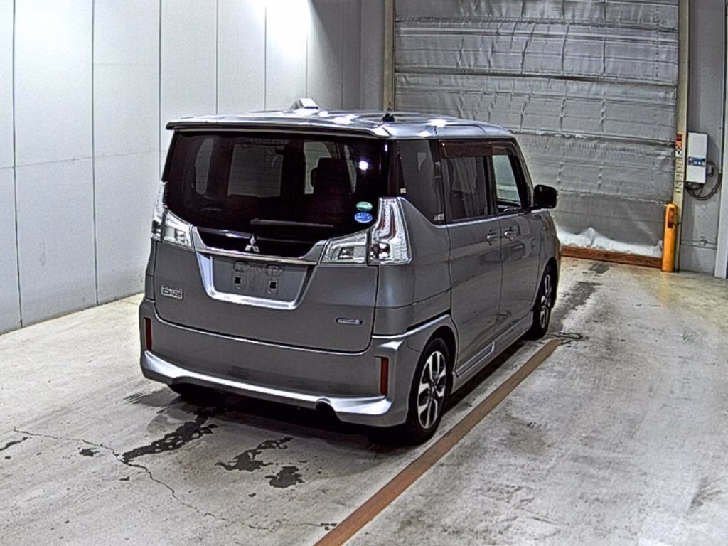 MITSUBISHI DELICA D:2